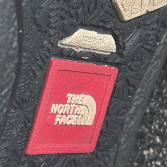 The North Face 200 Gram Insulation Primaloft Black Suede Boots Women’s Size 10 ! - Picture 9 of 13